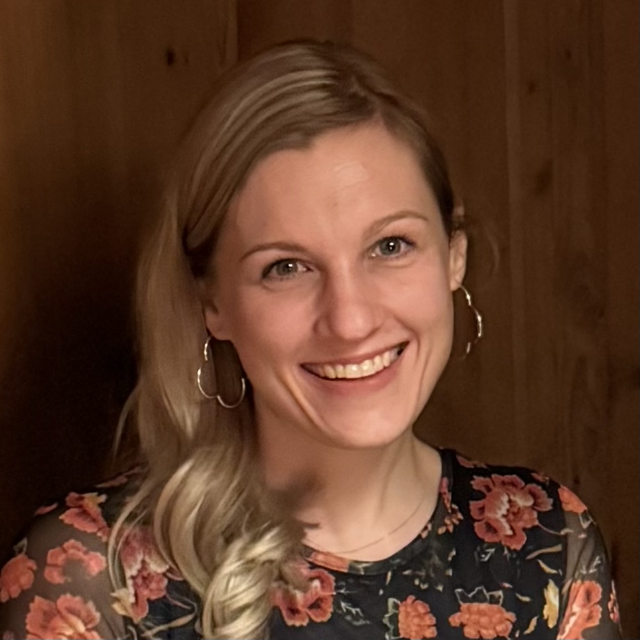 Carina Neureiter mit Baby – Stillberaterin München